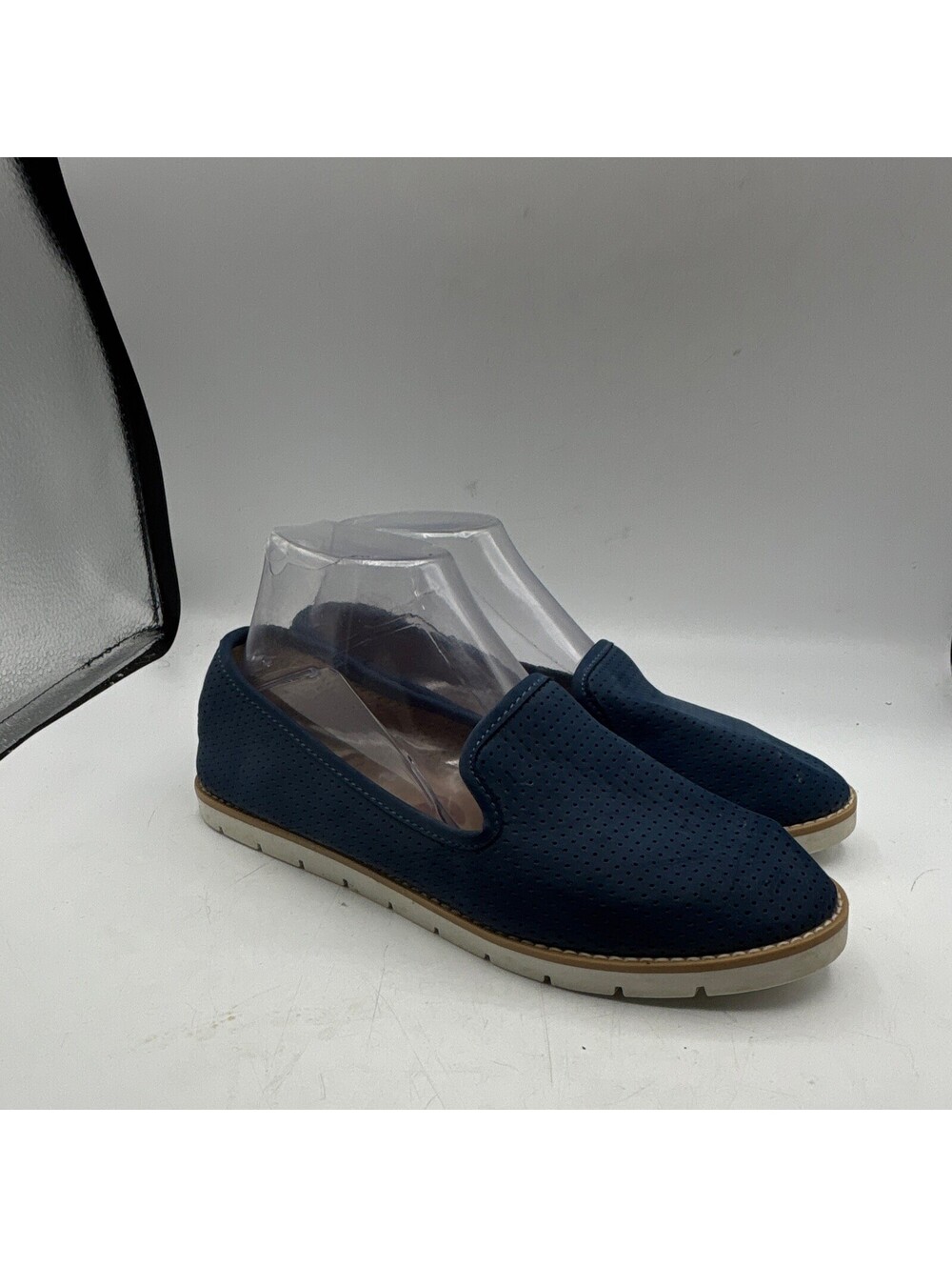 Clift By White Mountain Shoes Women's Size 8